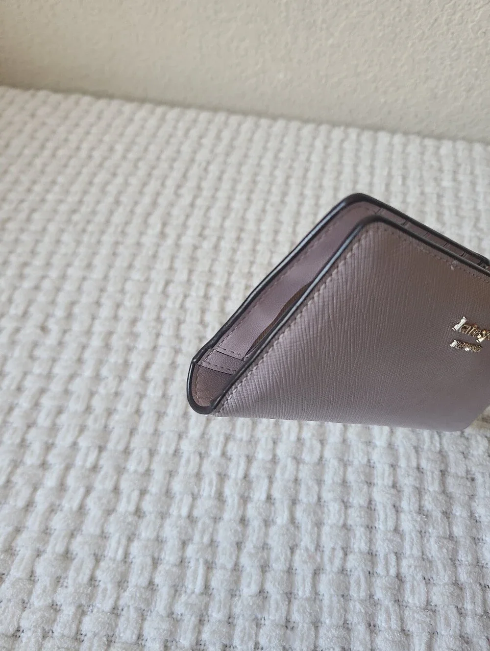 Kate Spade New York Pastel Purple Zip Wallet With Gold Logo